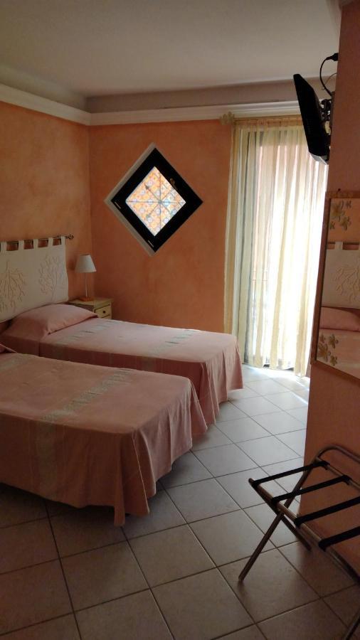 B&B Le Farfalle Palau Kültér fotó