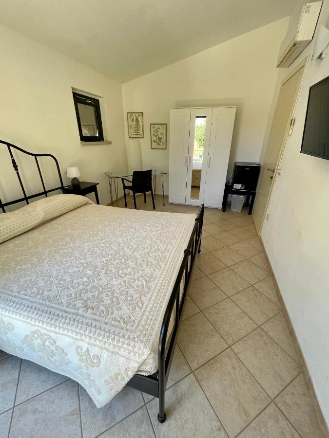 B&B Le Farfalle Palau Kültér fotó