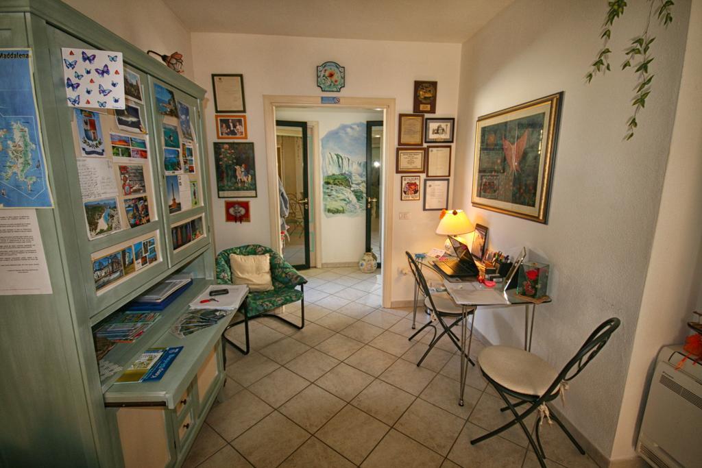 B&B Le Farfalle Palau Kültér fotó